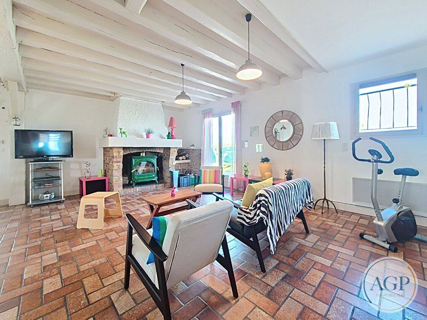Maison 5 pièces 168 m² · à Quiers-sur-Bezonde · 168 m² · 244 000 €