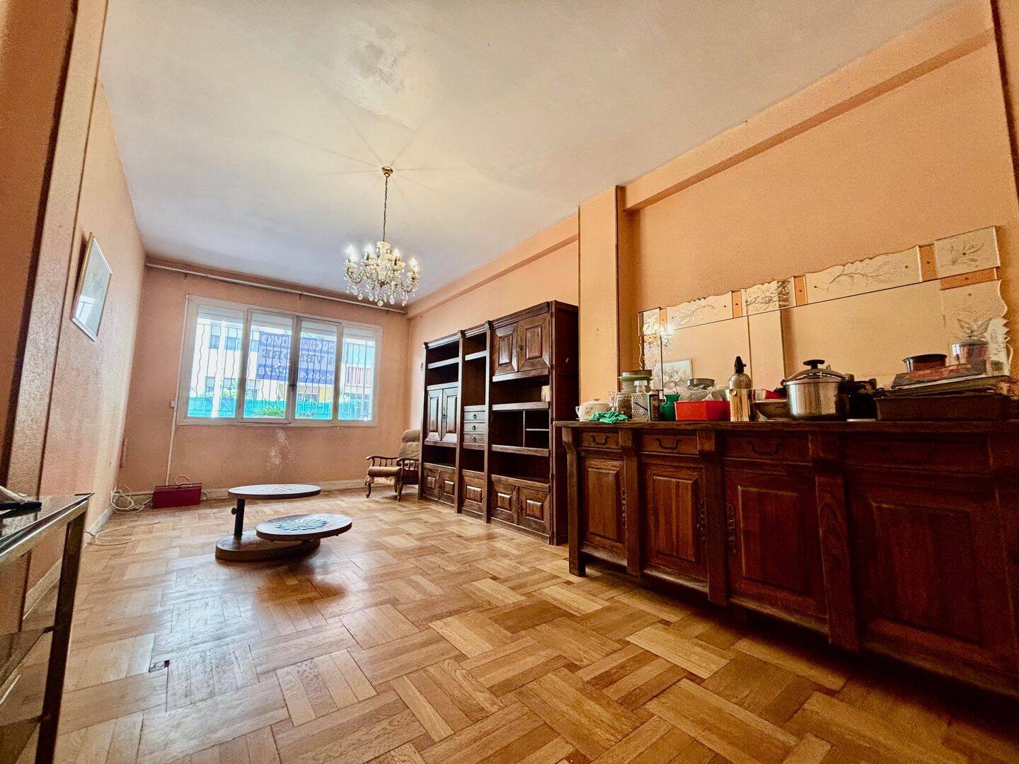 Appartement 2 pièces 70 m² · à Nice · 70 m² · 230 000 €