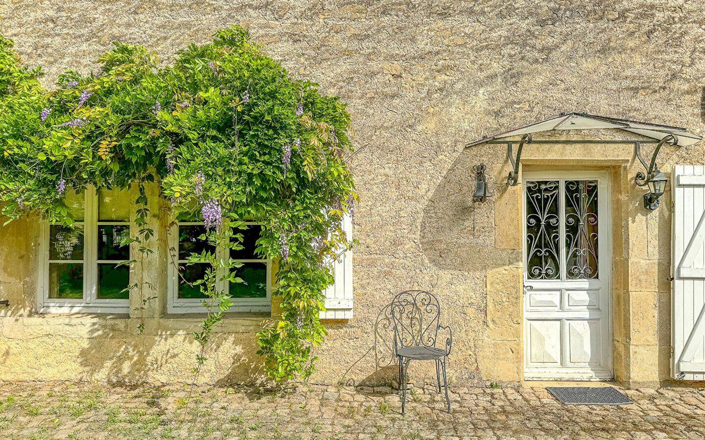 Maison 9 pièces 280 m² · à Vesoul · 280 m² · 400 000 €