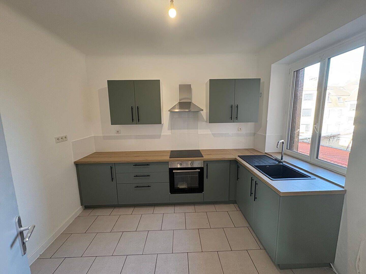 Appartement 5 pièces 107 m² · à Sarreguemines · 107 m² · 750 €