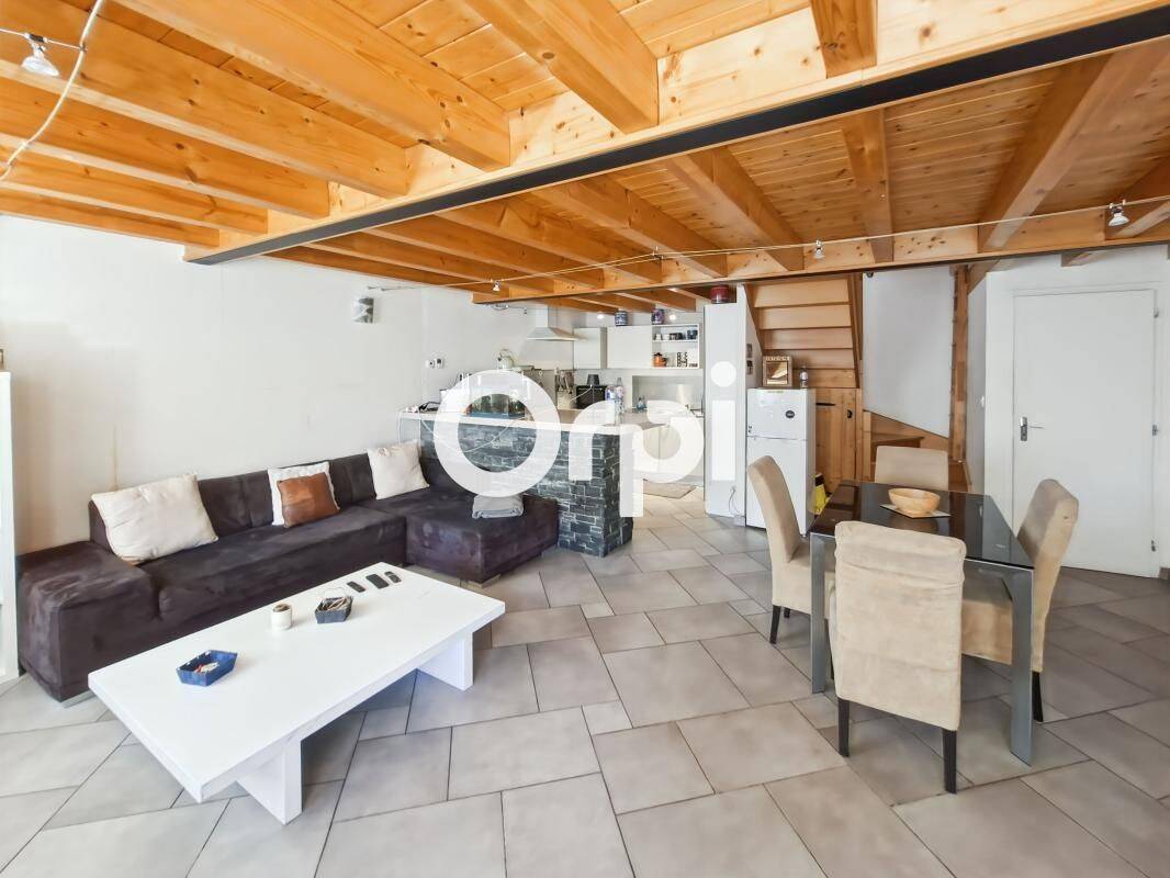 Appartement 3 pièces 50 m² · à Rontalon · 50,3 m² · 630 €/mois