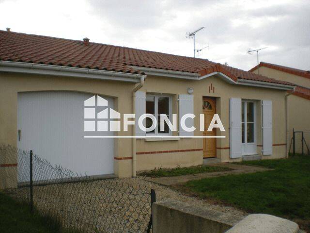 Maison 4 pièces 88 m² · à Cholet · 88 m² · 847 €
