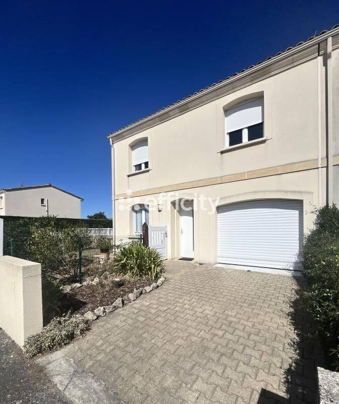 Maison 5 pièces 100 m² · à Ludon-Médoc · 100 m² · 299 900 €