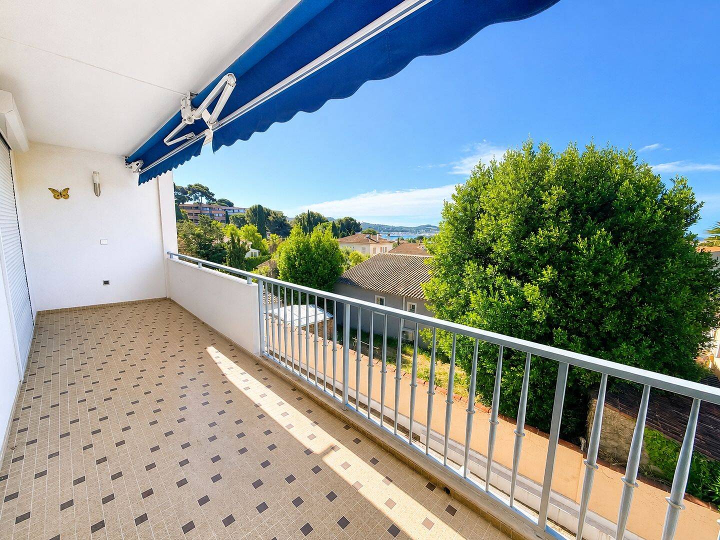 Appartement 3 pièces 83 m² · à La Seyne-sur-Mer · 83,3 m² · 370 000 €