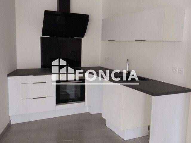 Appartement 3 pièces 64 m² · à Le Luc · 64 m² · 857 €/mois