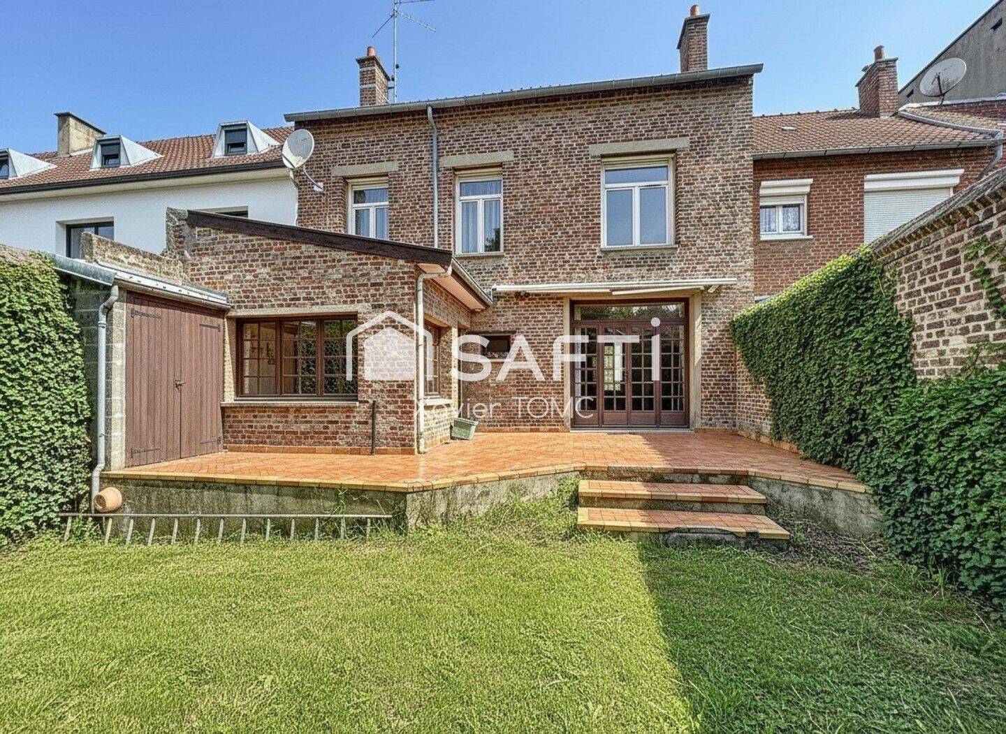 Maison 6 pièces 170 m² · à Lens · 170 m² · 237 000 €