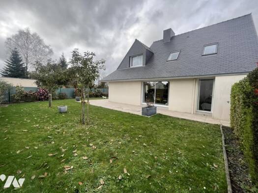 Maison à vendre 455 880 € 6 pièces 4 chambres 125 m² 472 m² de terrain Plescop 56890