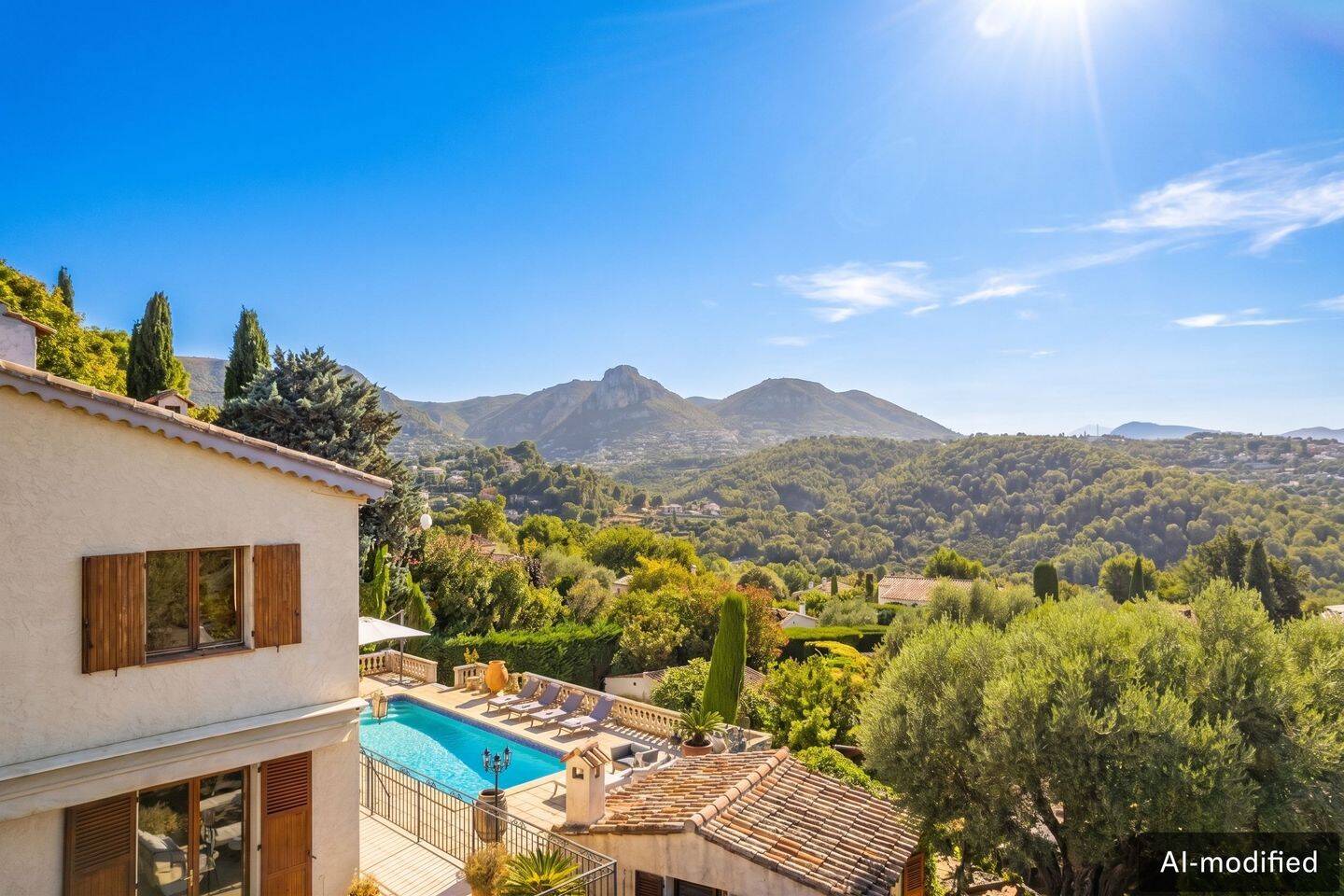 Maison 7 pièces 174 m² · à Vence · 174 m² · 990 000 €
