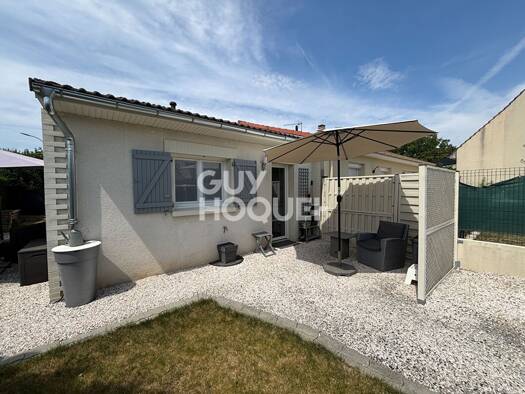 Maison de plain-pied à vendre 210 000 € 2 pièces 1 chambre 40 m² 160 m² de terrain Liverdy-en-Brie 77220
