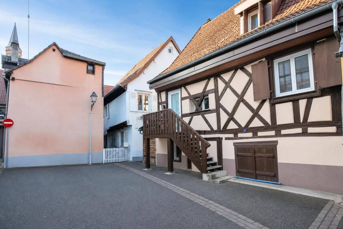 Maison 4 pièces 127 m² · à Wintzenheim · 127 m² · 190 000 €