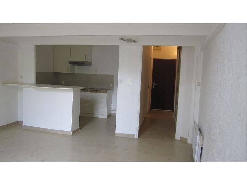 Appartement 1 pièce 37 m² · à Le Val · 37,1 m² · 429 €/mois