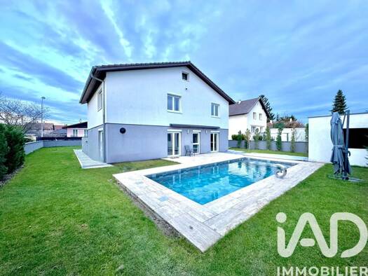 Maison à vendre 550 000 € 6 pièces 4 chambres 162 m² 675 m² de terrain Sud Est Wittenheim 68270