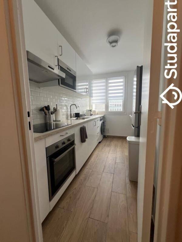 1 pièce 9 m² · à Clichy · 9 m² · 800 €