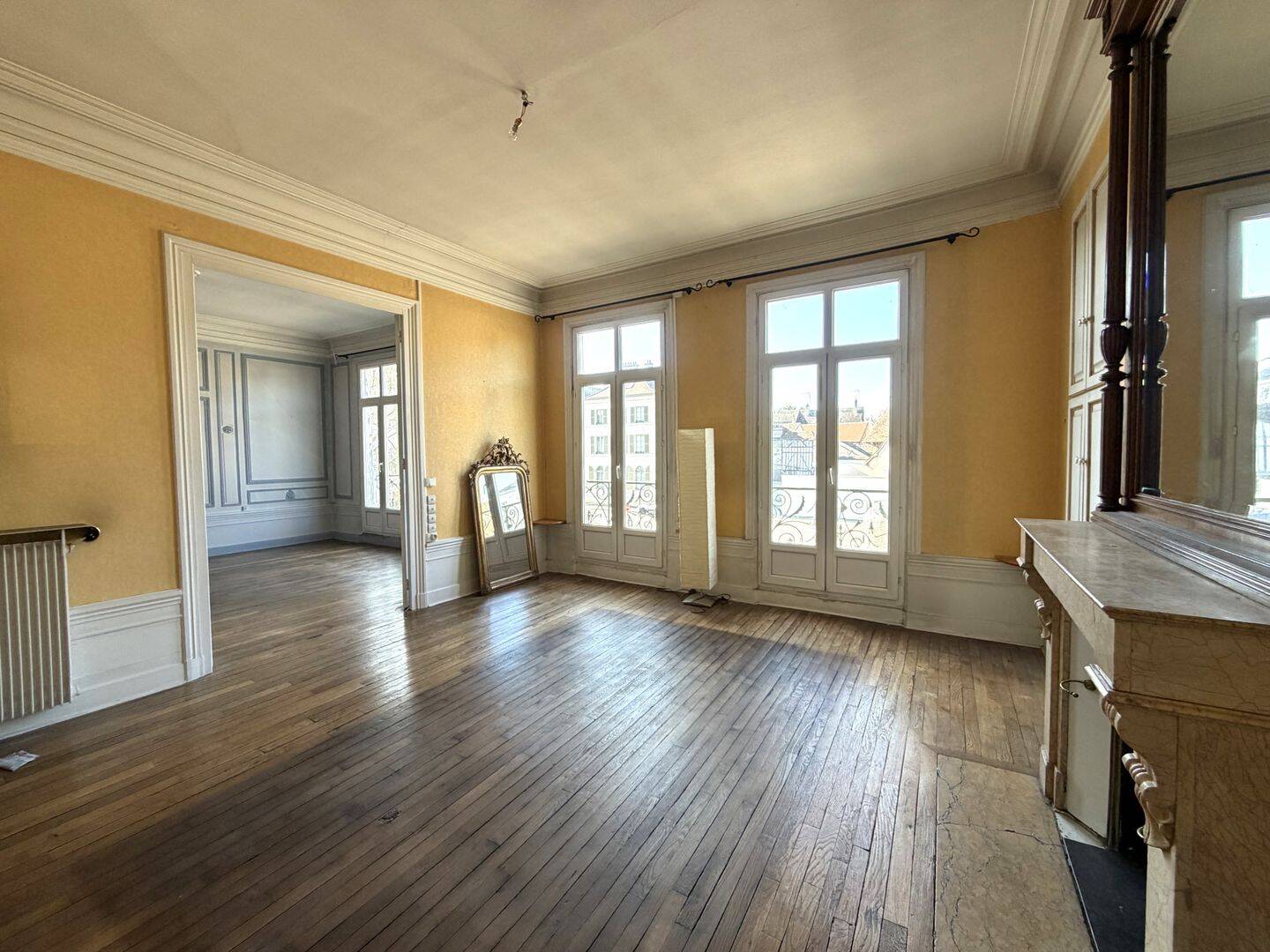 Appartement 4 pièces 96 m² · à Troyes · 96 m² · 145 000 €