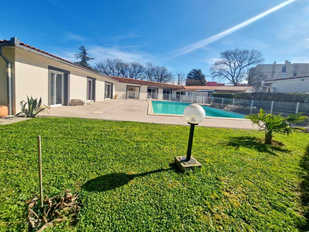 Maison 5 pièces 163 m² · à Toulouse · 163 m² · 742 000 €