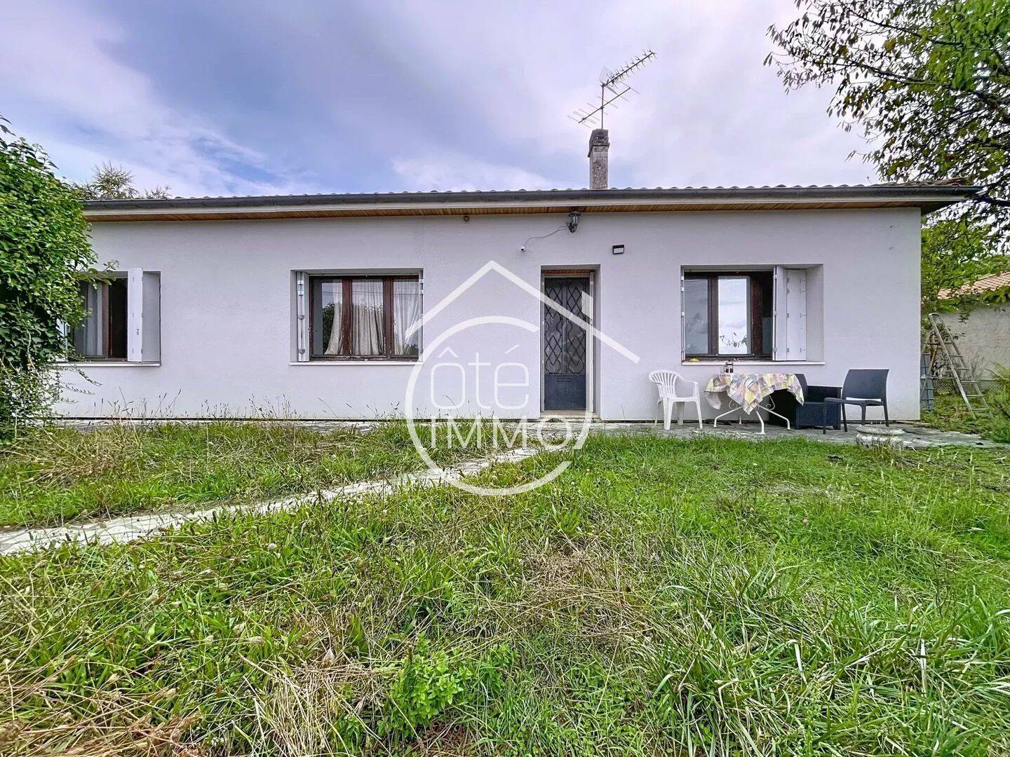 Maison 4 pièces 134 m² · à Saint-Magne-de-Castillon · 134 m² · 217 000 €