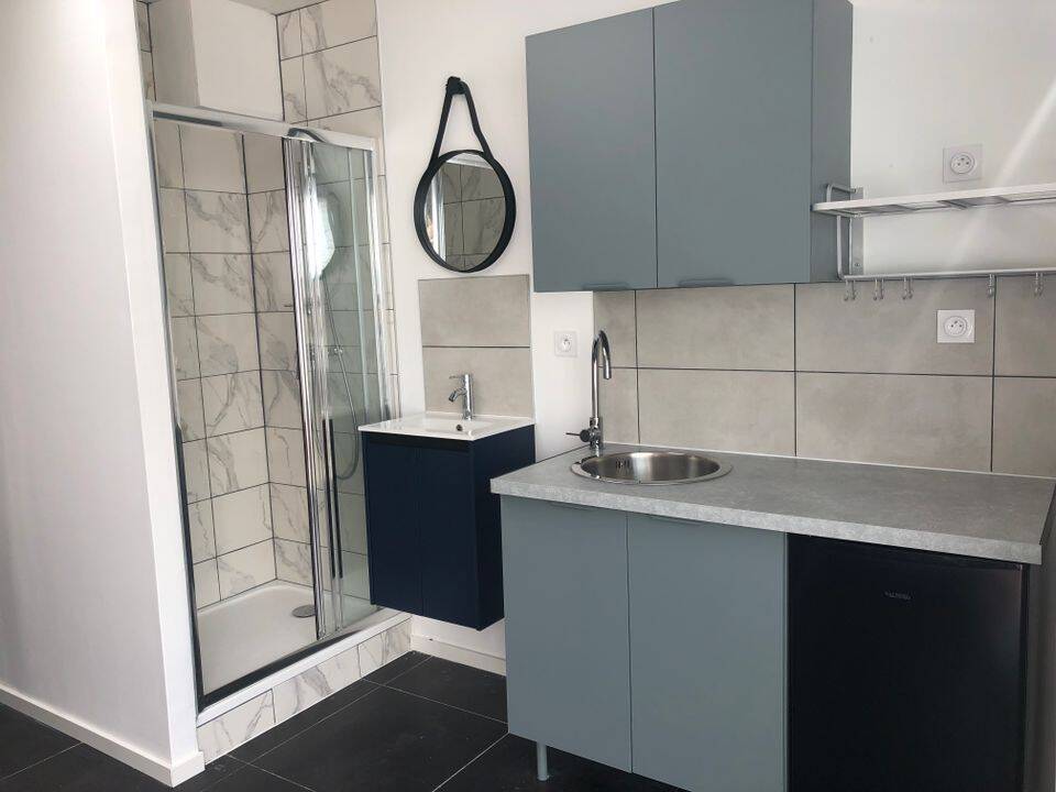 Appartement 1 pièce 15 m² · à Croix · 15 m² · 650 €/mois