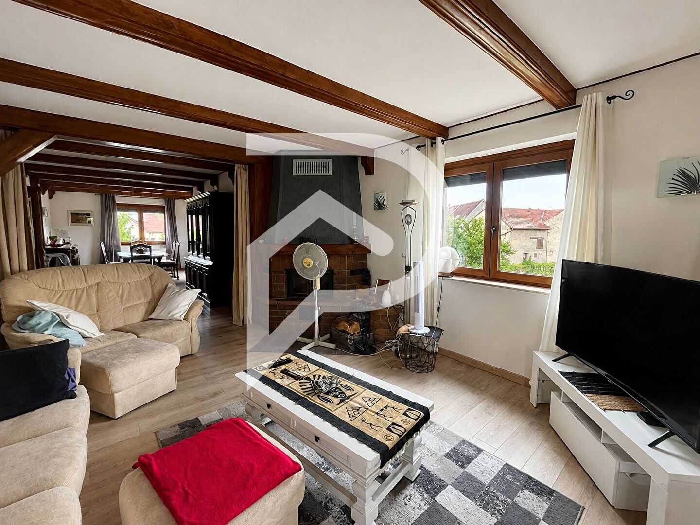 Maison 12 pièces 273 m² · à Keskastel · 273 m² · 294 000 €