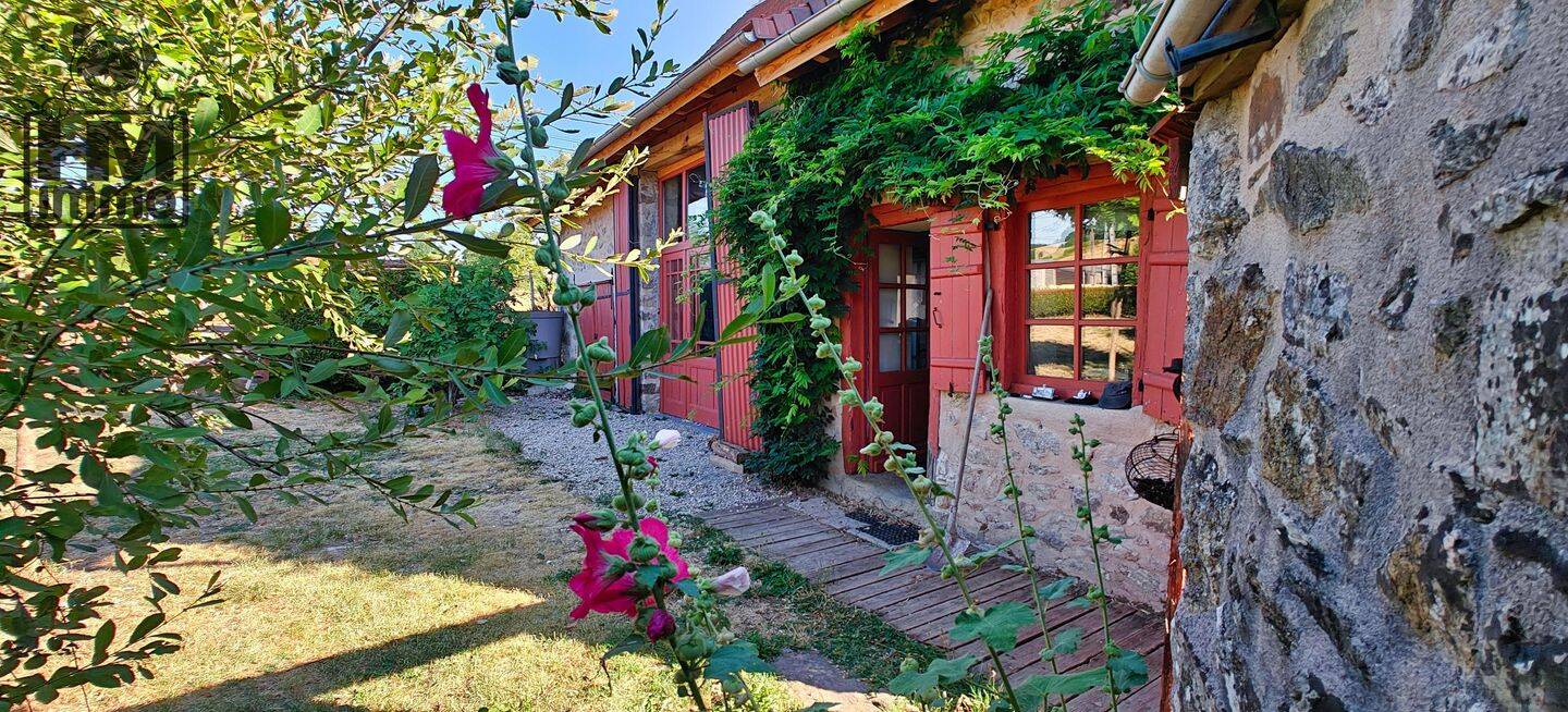 Maison 4 pièces 80 m² · à Bussière-Galant · 80 m² · 129 600 €