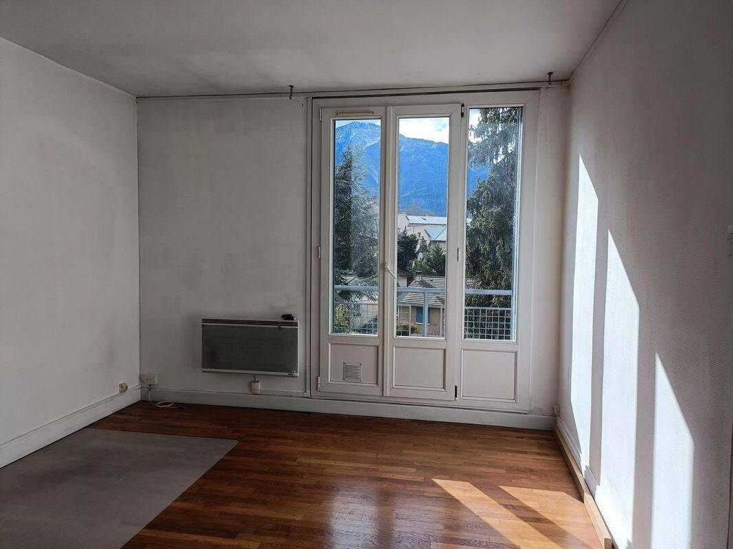 Appartement 2 pièces 43 m² · à Grenoble · 43 m² · 720 €