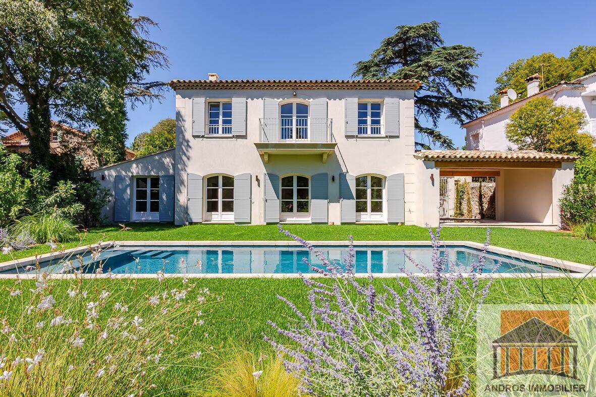 Maison 6 pièces 200 m² · à Aix-en-Provence · 200 m² · 2 200 000 €