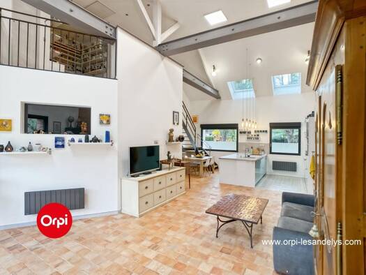 Maison à vendre 264 000 € 4 pièces 2 chambres 104 m² 194 m² de terrain Le Val Les Andelys 27700