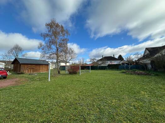 Terrain constructible à vendre 51 500 € 850 m² de terrain Contres 41700