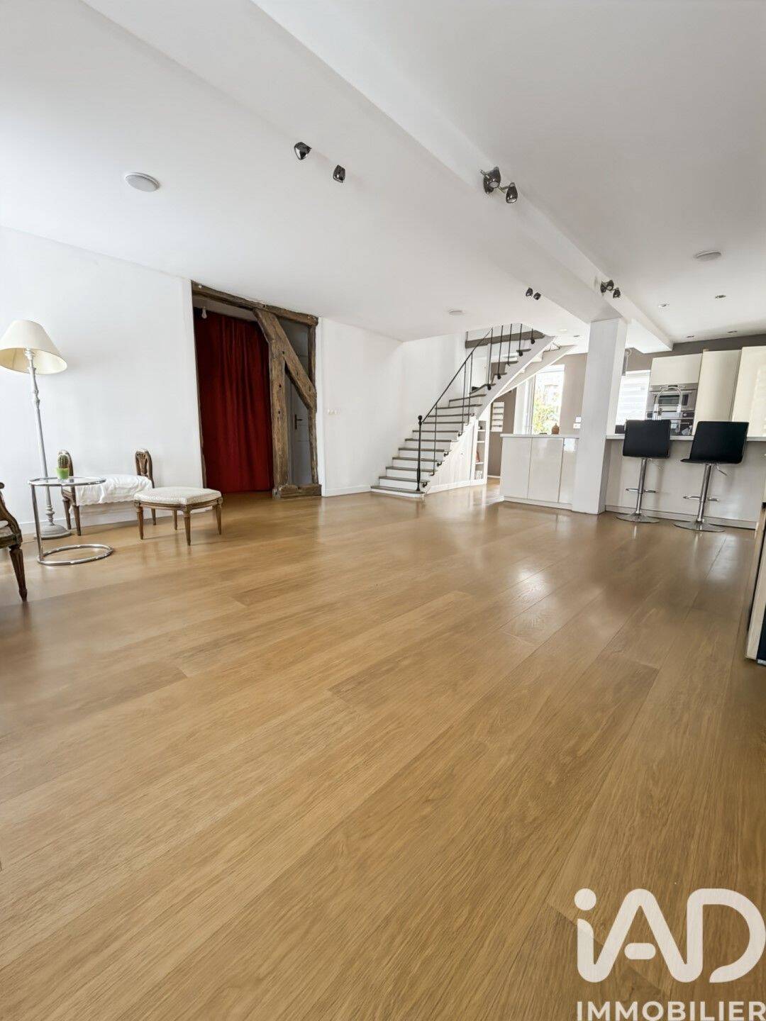 Maison 6 pièces 215 m² · à La Selle-sur-le-Bied · 215 m² · 208 000 €