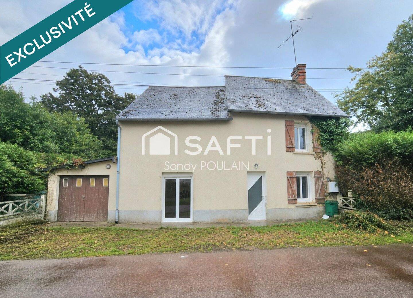 Maison 3 pièces 100 m² · à Carantilly · 100 m² · 120 000 €