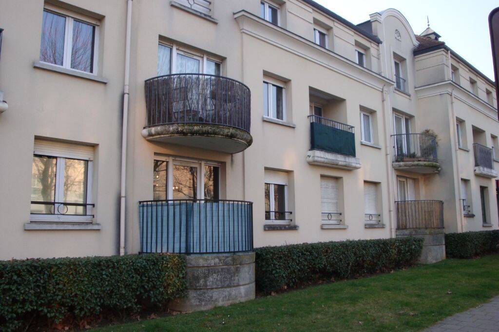 Appartement 2 pièces 52 m² · à Bussy-Saint-Georges · 52,4 m² · 931 €