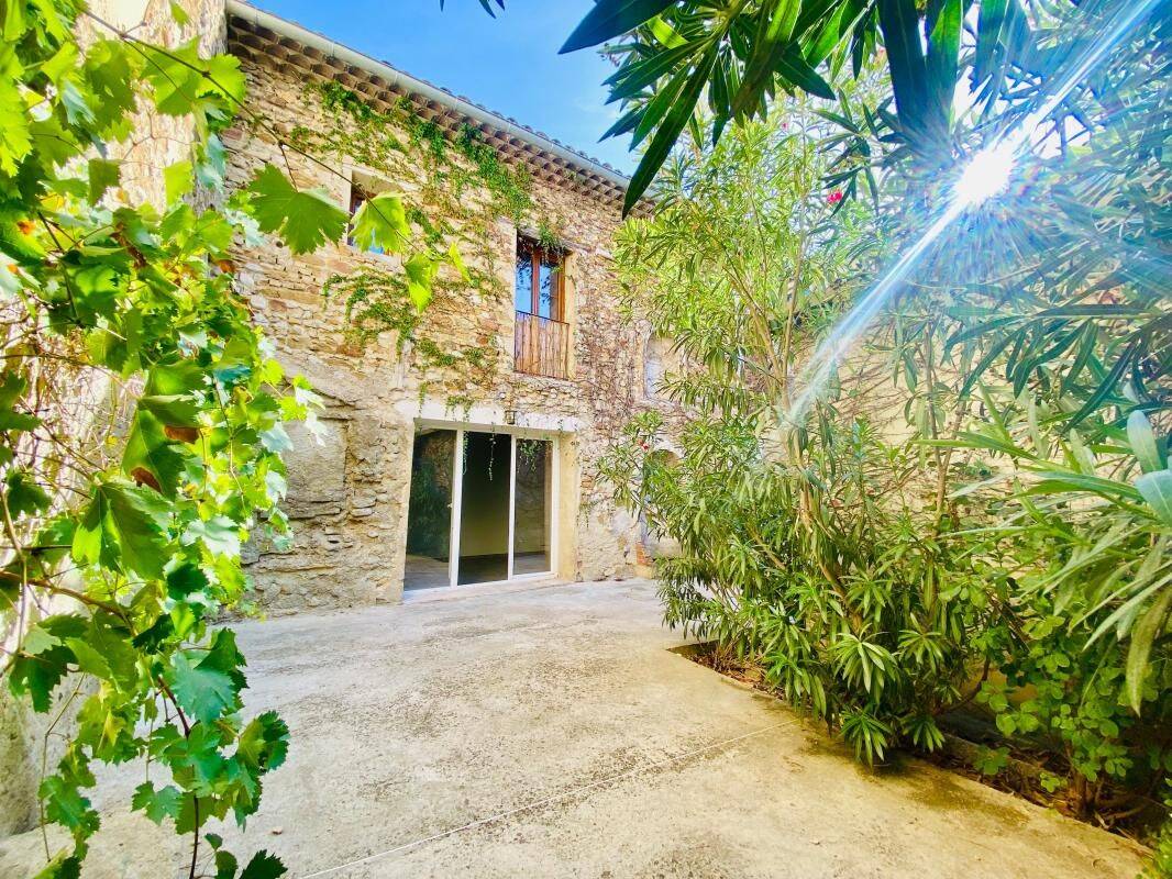 Maison 3 pièces 77 m² · à Carpentras · 77 m² · 180 000 €