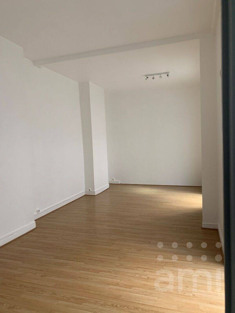 Appartement 2 pièces 74 m² · à Bordeaux · 74 m² · 950 €