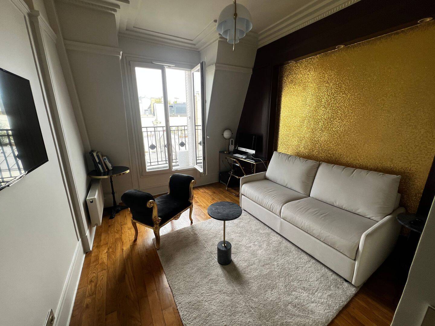 Appartement 1 pièce 25 m² · à Paris 8ème Arrondissement · 25 m² · 2 050 €