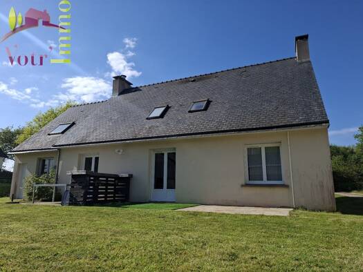Maison à vendre 330 000 € 7 pièces 4 chambres 142 m² 773 m² de terrain Bourg Sud Plougastel-Daoulas 29470