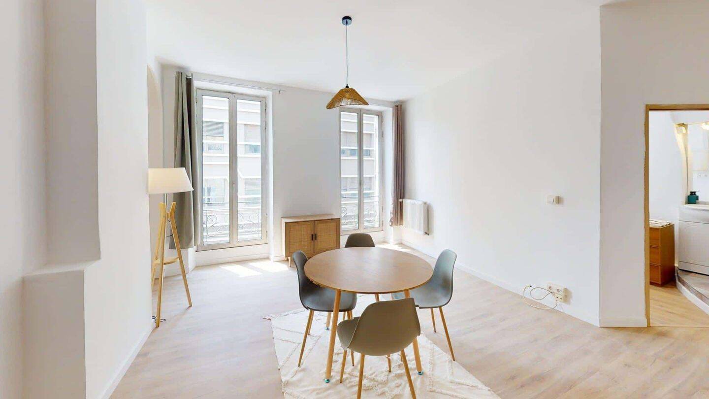 Appartement 1 pièce 53 m² · à Marseille 8ème Arrondissement · 53 m² · 1 000 €/mois