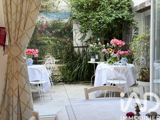 Maison de ville à vendre 445 000 € 7 pièces 5 chambres 170 m² Nord-Nord Est Amboise 37400