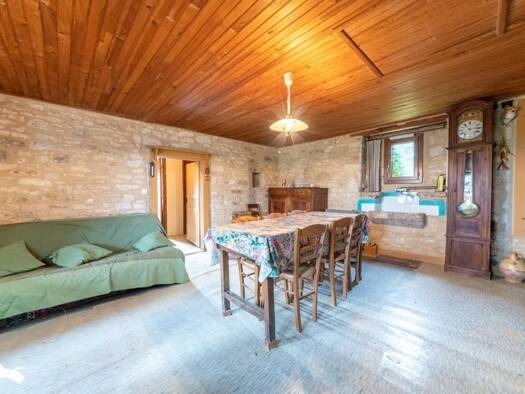 Maison à vendre 251 904 € 3 pièces 2 chambres 122 m² 2 000 m² de terrain Lalbenque 46230