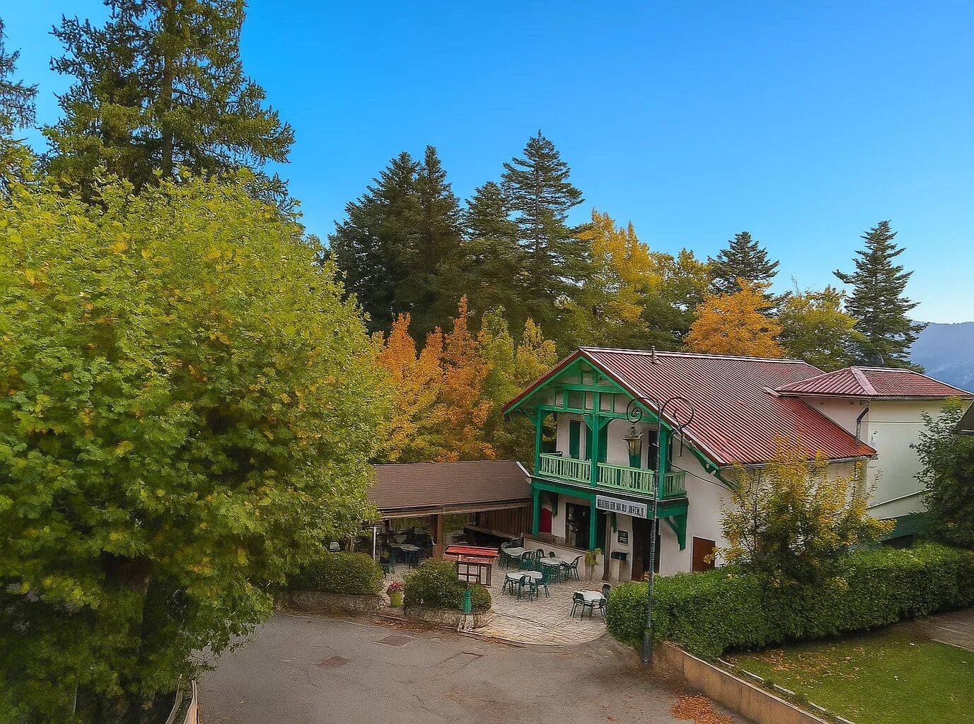 Maison 10 pièces 299 m² · à Andon · 299 m² · 495 000 €