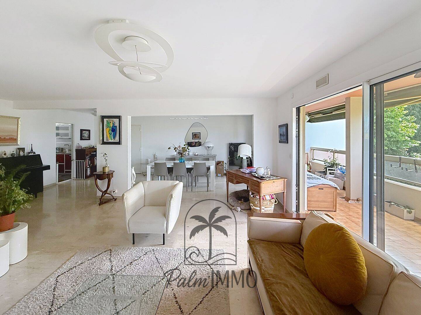 Appartement 6 pièces 142 m² · à Marseille 9ème Arrondissement · 142 m² · 640 000 €