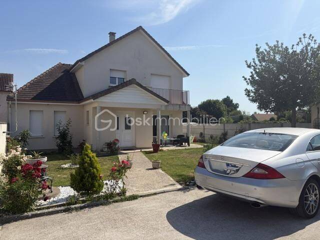 Maison 5 pièces 152 m² · à Saint-Pierre-lès-Elbeuf · 152 m² · 319 000 €