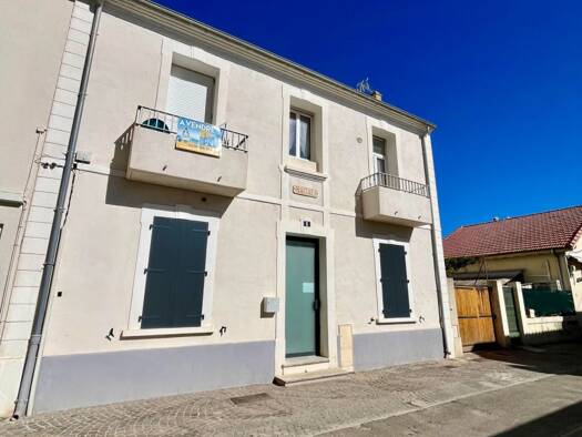 Appartement à vendre 268 000 € 3 pièces 2 chambres 58,2 m² Étage 1/1 Le Grau-du-Roi 30240