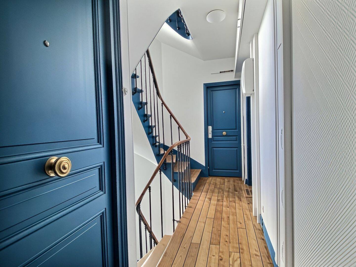 Appartement 2 pièces 33 m² · à Paris 15ème Arrondissement · 33,4 m² · 1 163 €/mois