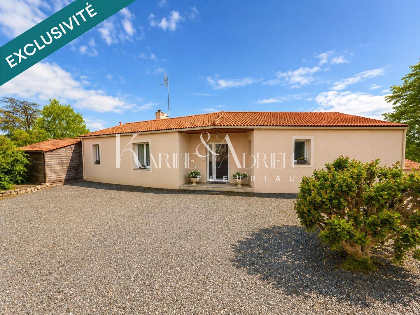 Maison 9 pièces 205 m² · à Fontenay-le-Comte · 205 m² · 319 000 €