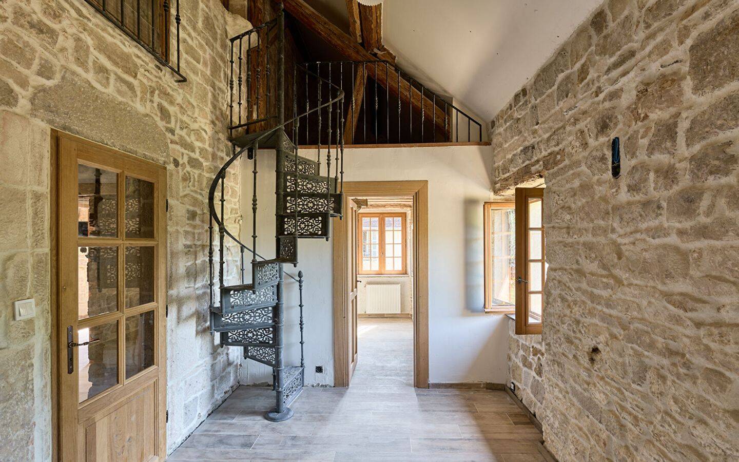 Maison 10 pièces 205 m² · à Port-Lesney · 205 m² · 585 000 €