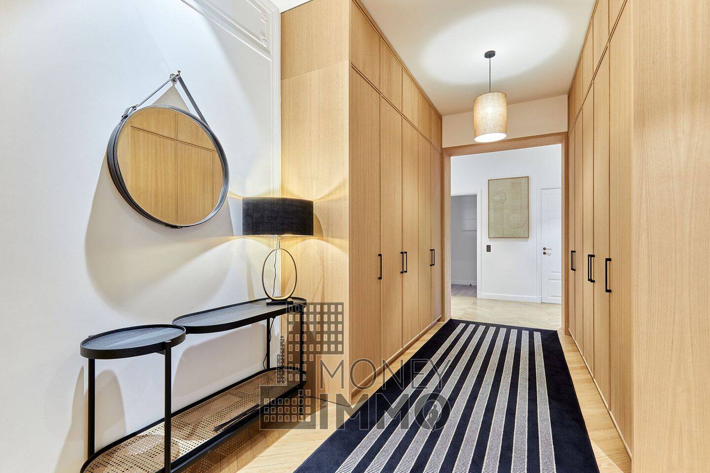 Appartement 4 pièces 155 m² · à Paris 7ème Arrondissement · 155 m² · 19 850 €/mois