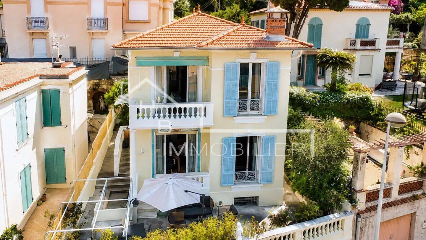 Maison 4 pièces 126 m² · à Nice · 126,1 m² · 1 055 000 €