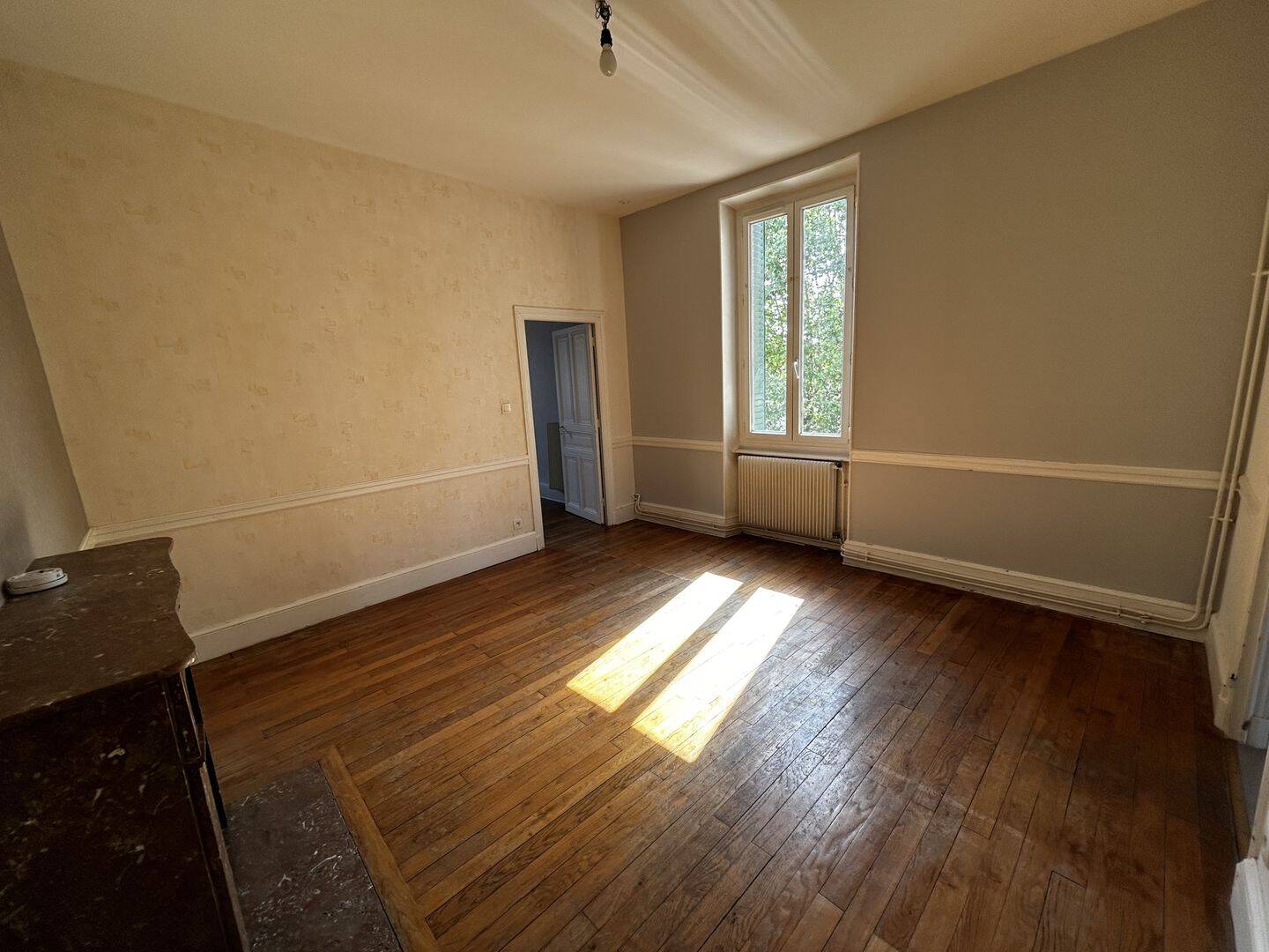 Appartement 2 pièces 47 m² · à Le Creusot · 47 m² · 360 €