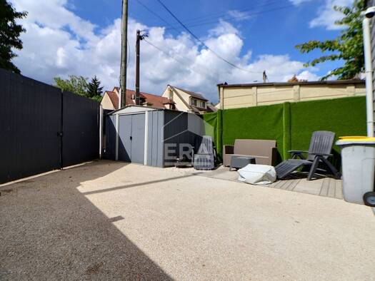 Maison à vendre 189 900 € 2 pièces 1 chambre 45 m² 108 m² de terrain Le Rosaire Saint-Leu-la-Forêt 95320