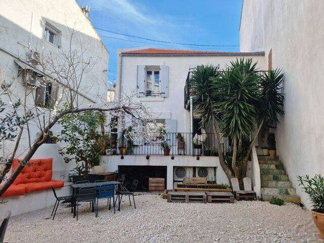 Maison 4 pièces 102 m² · à Marseille 7ème Arrondissement · 102 m² · 2 600 €/mois