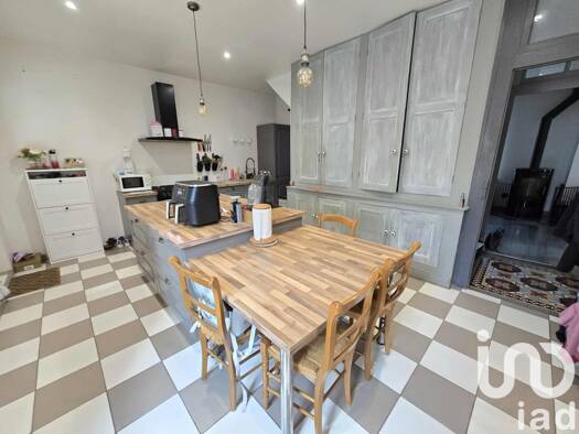 Maison à vendre 206 000 € 4 pièces 3 chambres 160 m² 100 m² de terrain Chaussin 39120